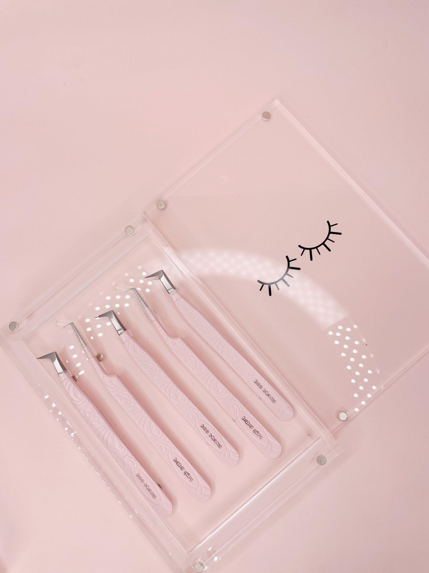 magnetic acrylic tweezer case