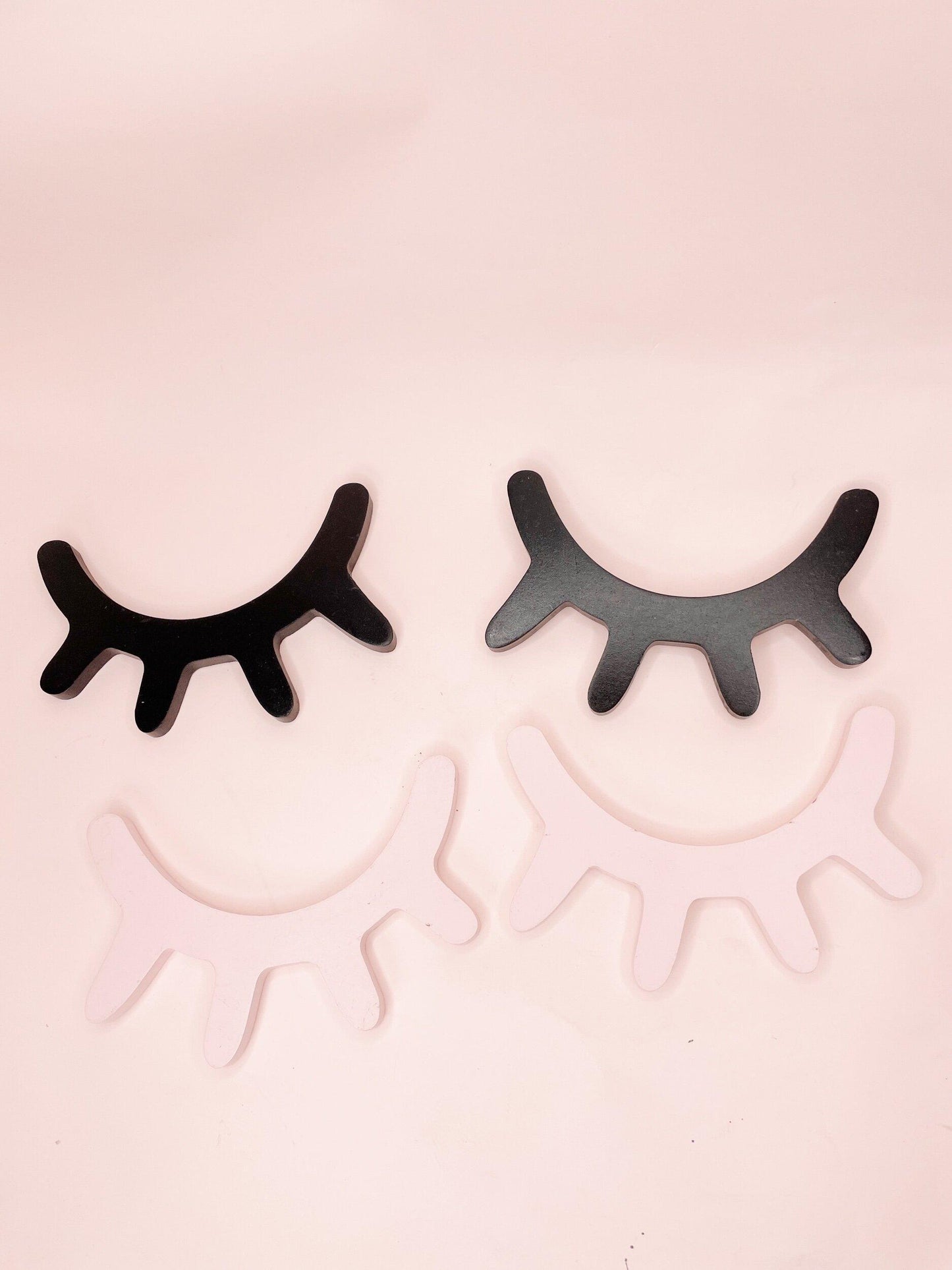lash wall decal