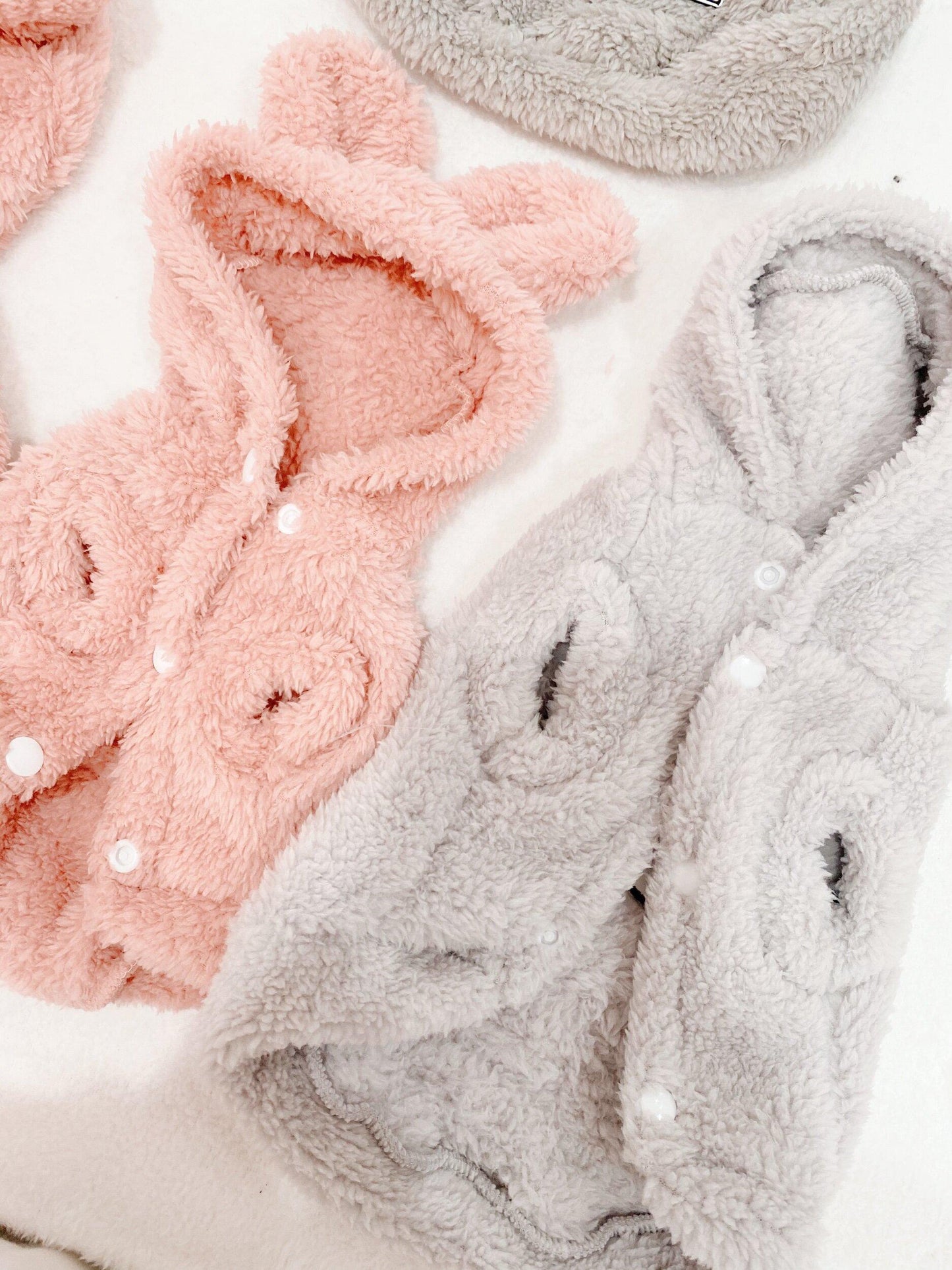 PET fluffy embroidered hoodies