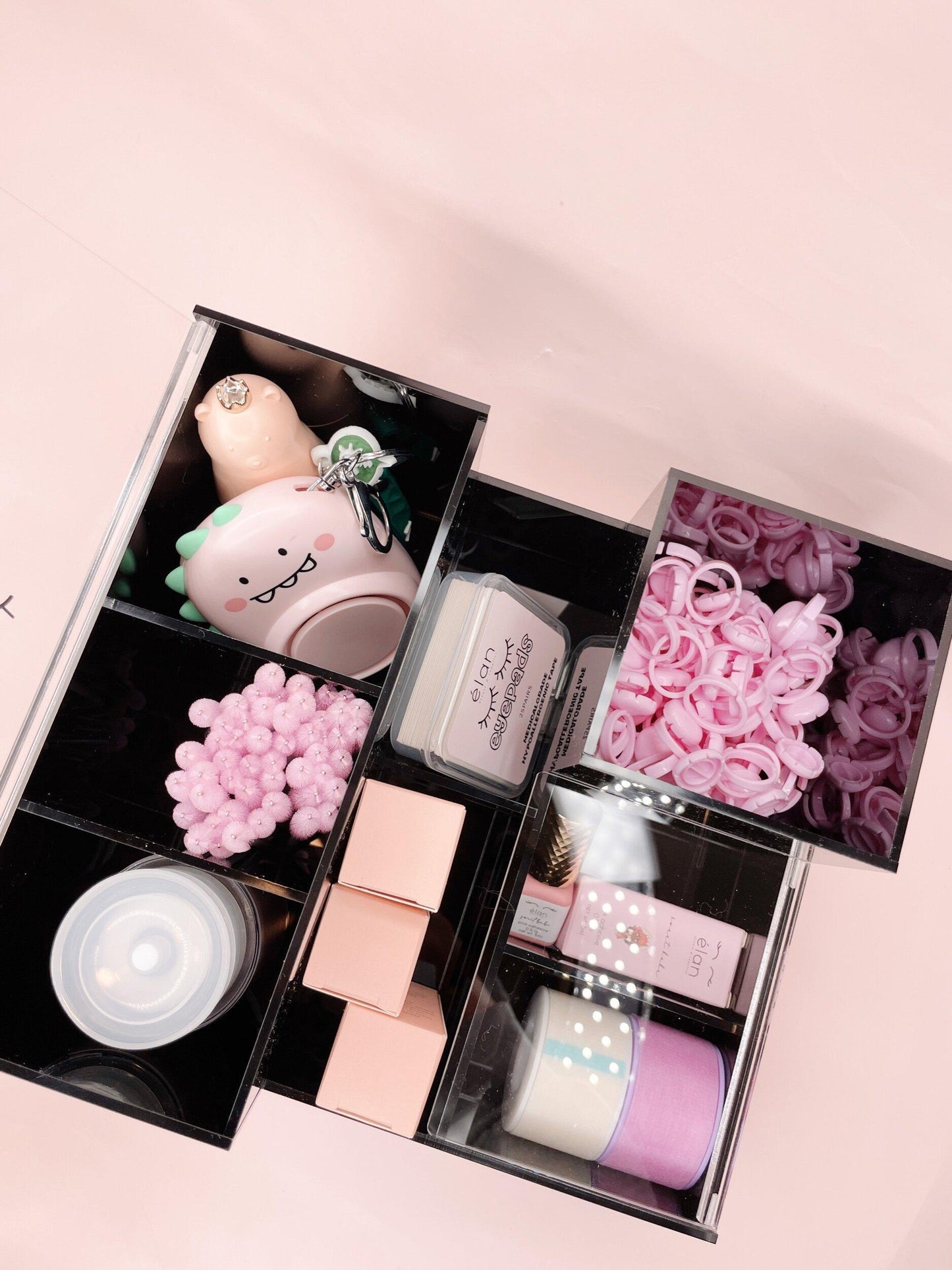 shuper cute lash organizer