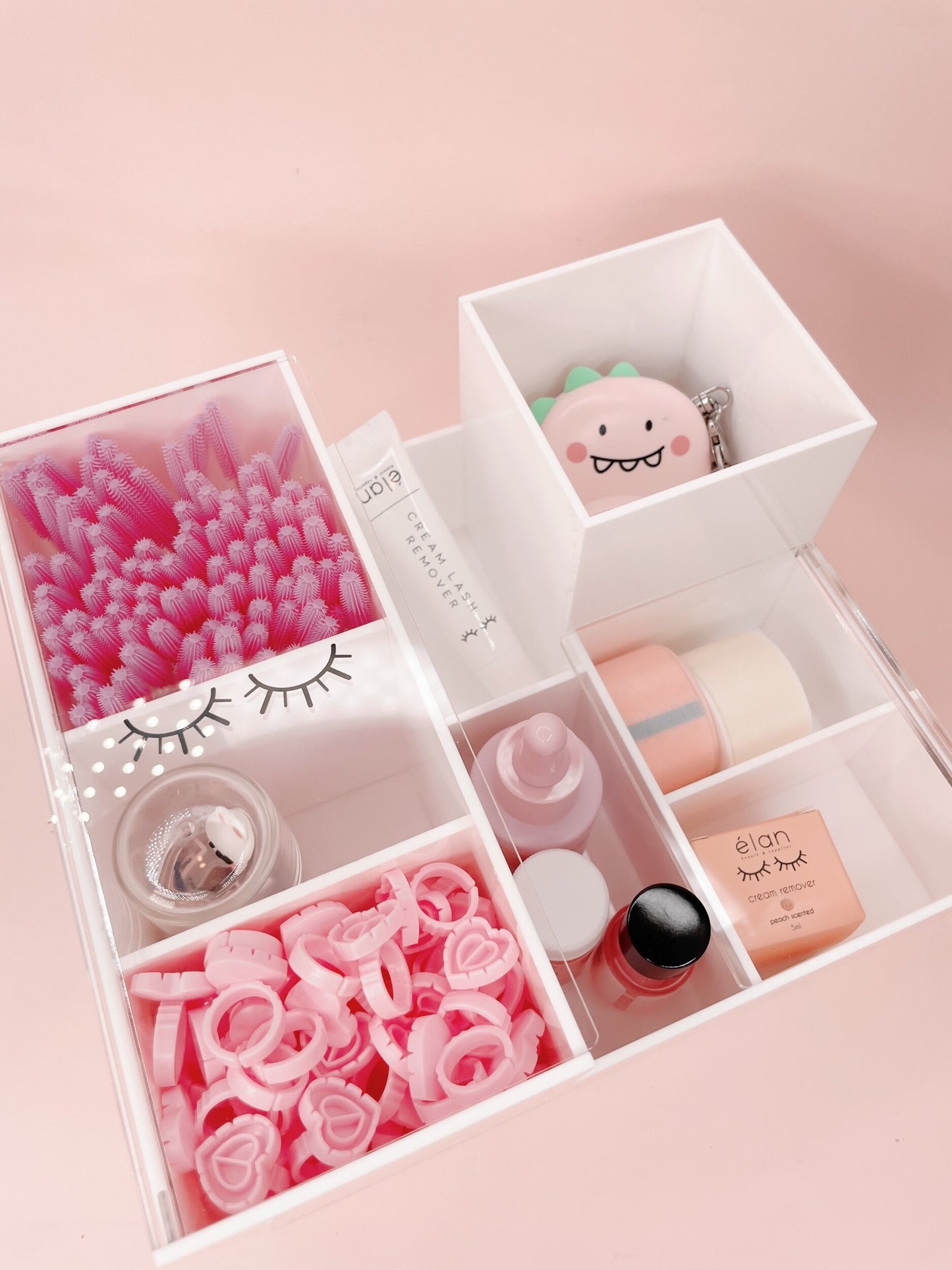 shuper cute lash organizer