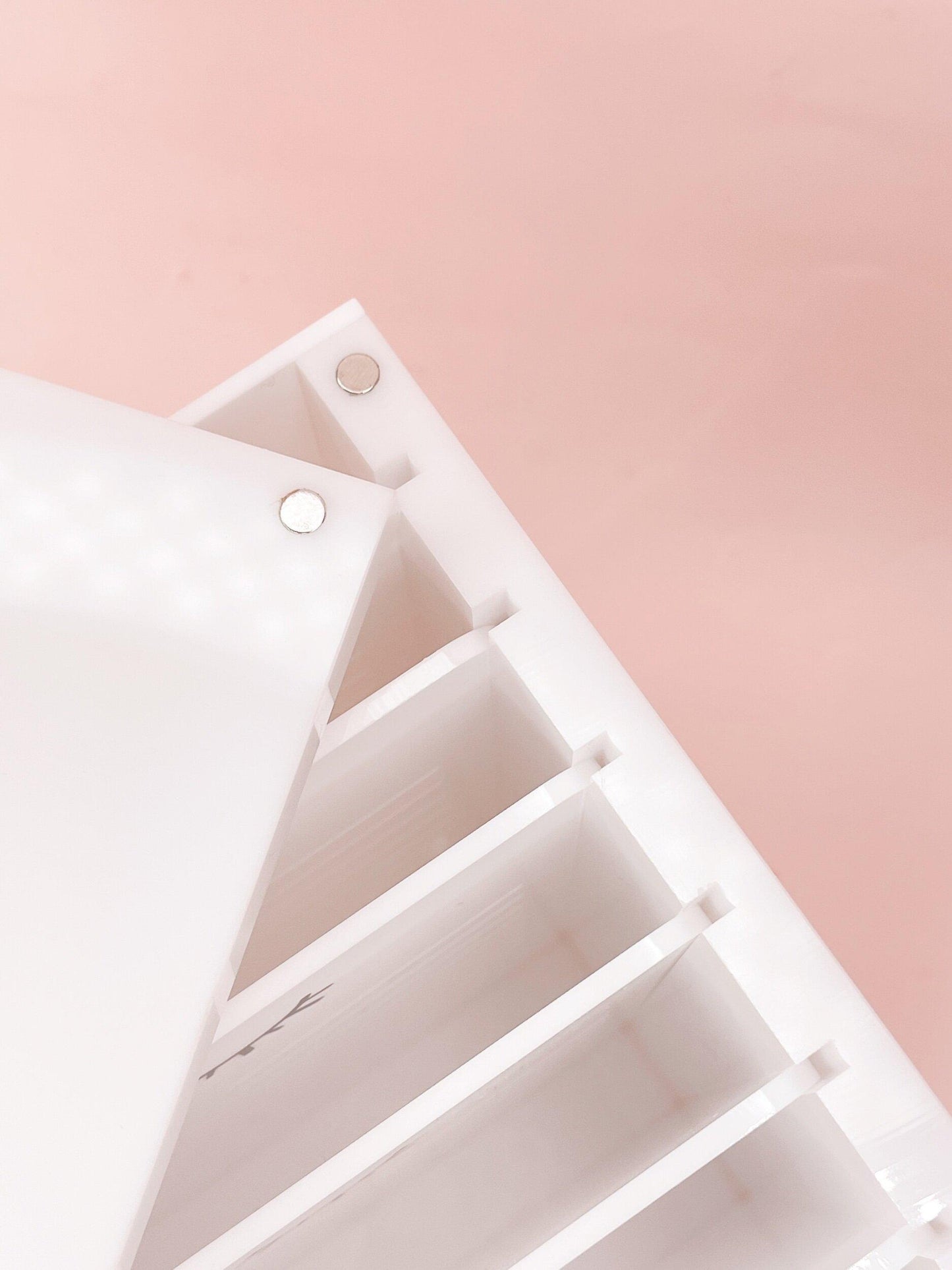 the BIGGIE 6 tile organizer