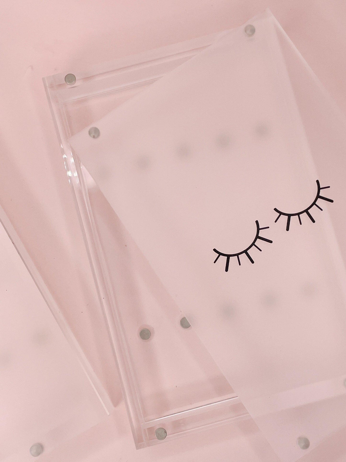 magnetic acrylic tweezer case