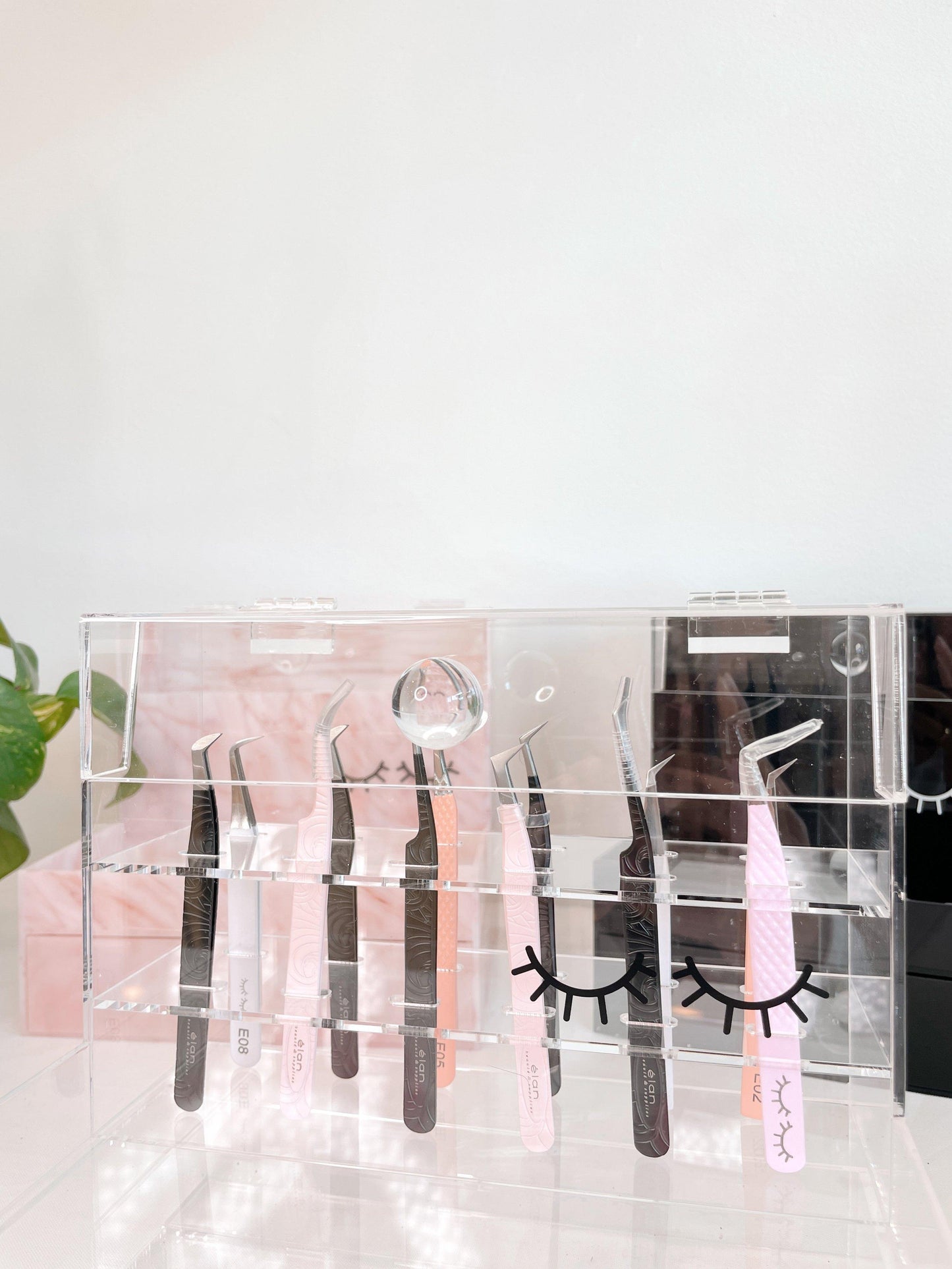 KWEEN 12-Tweezer Organizer w- Pull Out Drawer
