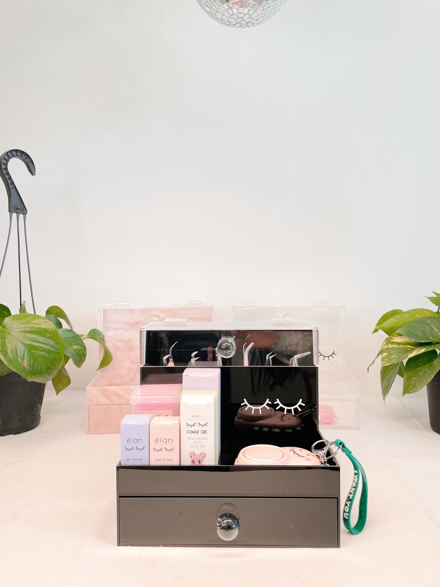 KWEEN 12-Tweezer Organizer w- Pull Out Drawer