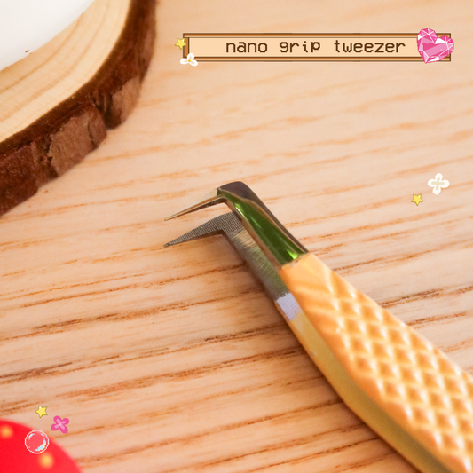 lucky catch lash tweezer