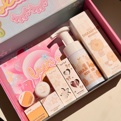 GOURMAND collection lash essentials