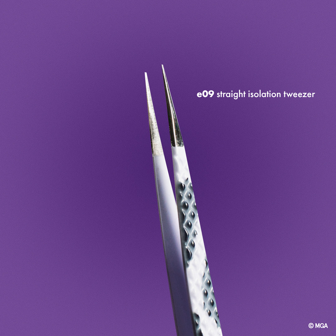 BRATZ cloe e09 tweezer