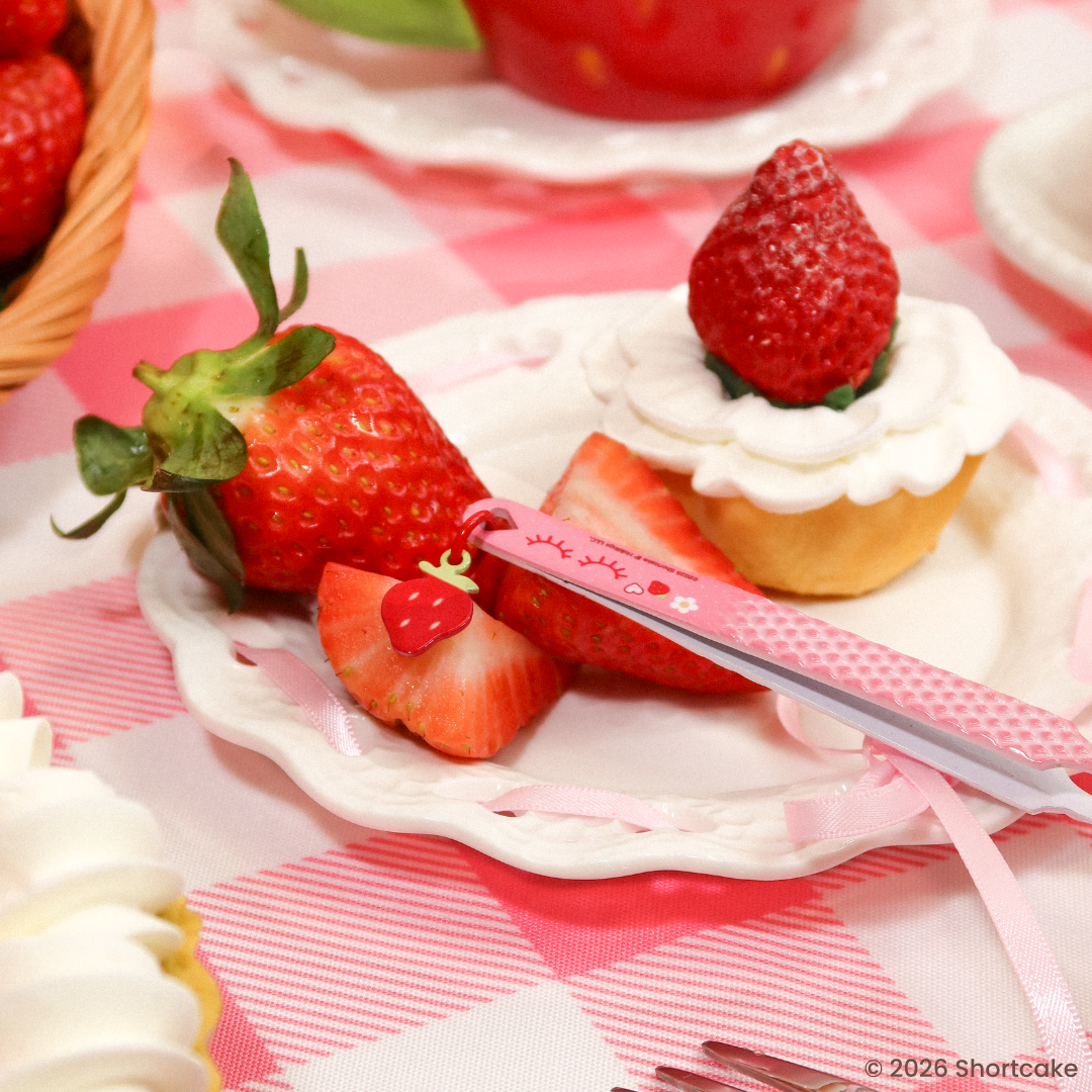 STRAWBERRY SHORTCAKE e03 90 degree tweezer